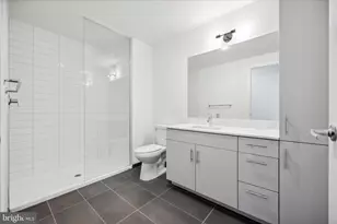569 N 5th St, Philadelphia, PA 19123 - Photo 16