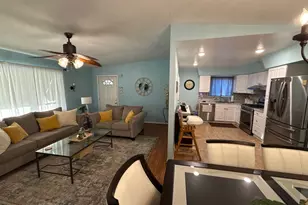 7923 Anita Dr, Philadelphia, PA 19111 - Photo 8