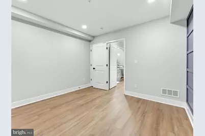 861 N 15th Street, Philadelphia, PA 19130 - Photo 18