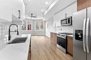 861 N 15th St, Philadelphia, PA 19130 - Photo 1