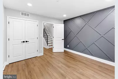 861 N 15th Street, Philadelphia, PA 19130 - Photo 12