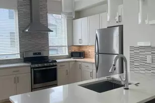 2137 E Firth St, Philadelphia, PA 19125 - Photo 2