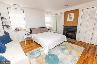 1915 Pemberton Street #3, Philadelphia, PA 19146 - Photo 2