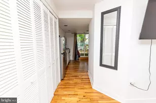 1915 Pemberton St, Philadelphia, PA 19146 - Photo 6