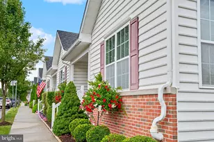 15070 Dahlia Dr, Philadelphia, PA 19116 - Photo 4