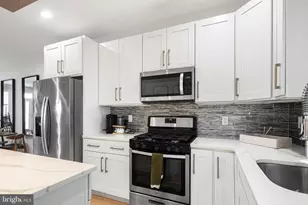 2217 N Palethorp St, Philadelphia, PA 19133 - Photo 8