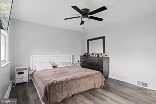 7213 Montague St, Philadelphia, PA 19135 - Photo 10