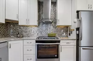 2356 E York St, Philadelphia, PA 19125 - Photo 20