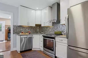 2356 E York St, Philadelphia, PA 19125 - Photo 12