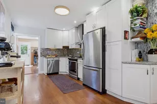 2356 E York St, Philadelphia, PA 19125 - Photo 12