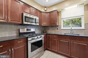 1183 Morefield Rd, Philadelphia, PA 19115 - Photo 16