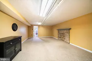 3241 Wellington St, Philadelphia, PA 19149 - Photo 18