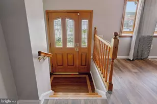 12214 Medford Rd, Philadelphia, PA 19154 - Photo 2