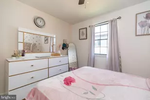 741 Brighton St, Philadelphia, PA 19111 - Photo 14