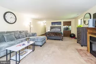 741 Brighton St, Philadelphia, PA 19111 - Photo 20
