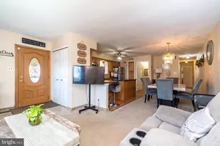 741 Brighton St, Philadelphia, PA 19111 - Photo 4
