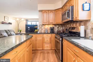 741 Brighton St, Philadelphia, PA 19111 - Photo 8
