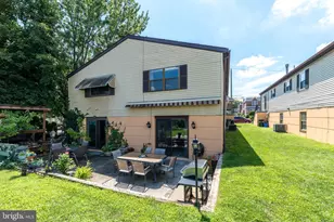 741 Brighton St, Philadelphia, PA 19111 - Photo 28