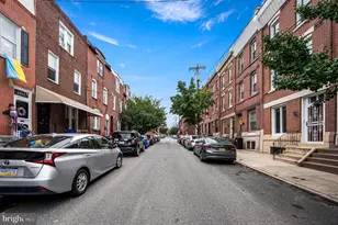 2712 Brown St, Philadelphia, PA 19130 - Photo 4