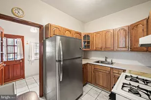 2712 Brown St, Philadelphia, PA 19130 - Photo 14