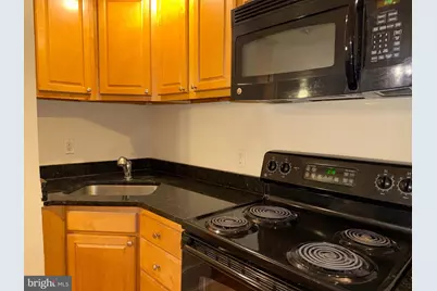 1324 Locust Street #206, Philadelphia, PA 19107 - Photo 8