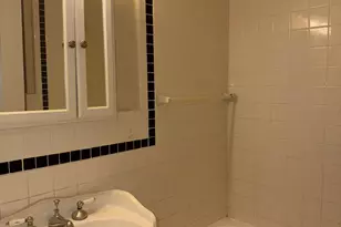 1324 Locust St, Philadelphia, PA 19107 - Photo 18