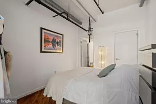 1210 Buttonwood St, Philadelphia, PA 19123 - Photo 14