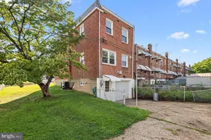 1870 Pratt St, Philadelphia, PA 19124 - Photo 20