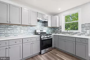 1870 Pratt St, Philadelphia, PA 19124 - Photo 6