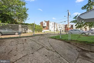 1870 Pratt St, Philadelphia, PA 19124 - Photo 20