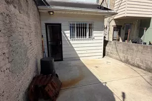 2252 Snyder Ave, Philadelphia, PA 19145 - Photo 10