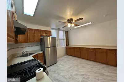 705 S 6th Street, Philadelphia, PA 19147 - Photo 4
