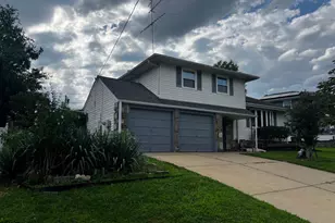 588 Kismet Rd, Philadelphia, PA 19115 - Photo 2