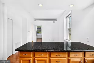 334 S 12th St, Philadelphia, PA 19107 - Photo 6