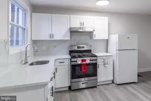 6041 Alma St, Philadelphia, PA 19149 - Photo 2