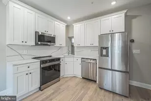 1702 S 22nd St, Philadelphia, PA 19145 - Photo 4