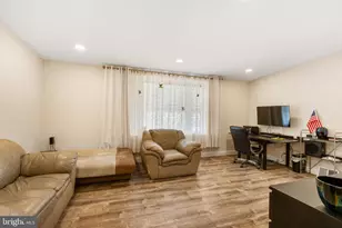 7831 Brier St, Philadelphia, PA 19152 - Photo 8