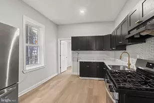 2423 N Myrtlewood St, Philadelphia, PA 19132 - Photo 14