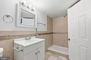140 W Ashdale St, Philadelphia, PA 19120 - Photo 14