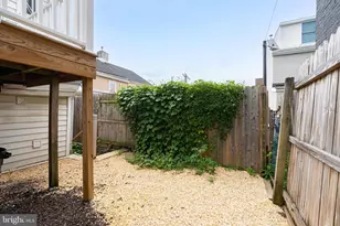 168 Green Ln, Philadelphia, PA 19127 - Photo 8
