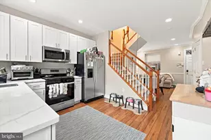 970 N Lawrence St, Philadelphia, PA 19123 - Photo 8