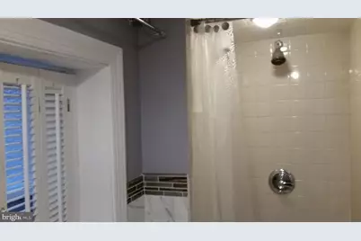2034 Delancey Pl #2R, Philadelphia, PA 19103 - Photo 16