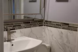 2034 Delancey Pl, Philadelphia, PA 19103 - Photo 18