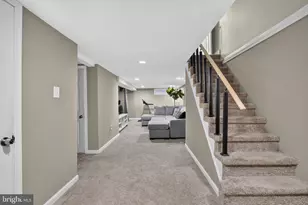 367 Conarroe St, Philadelphia, PA 19128 - Photo 28