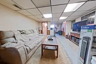 7411 Elmwood Ave, Philadelphia, PA 19153 - Photo 18