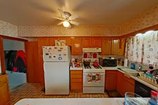 7411 Elmwood Ave, Philadelphia, PA 19153 - Photo 14