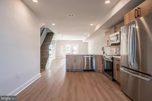 2701 Priya Ln, Philadelphia, PA 19131 - Photo 4