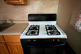 708 W Annsbury St, Philadelphia, PA 19140 - Photo 58