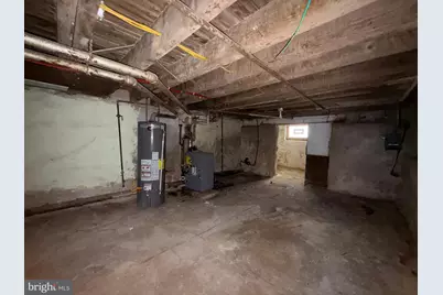 708 W Annsbury Street, Philadelphia, PA 19140 - Photo 48