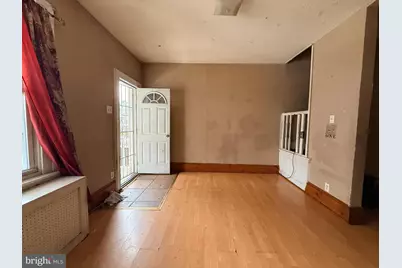 708 W Annsbury Street, Philadelphia, PA 19140 - Photo 14